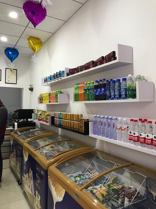 零售冻品店怎么装修,冷库装修前要准备什么东西。 装修知识 零售冻品店怎么装修,冷库装修前要准备什么东西。 零售冻品店怎么装修,冷库装修前要准备什么东西。 装修知识
