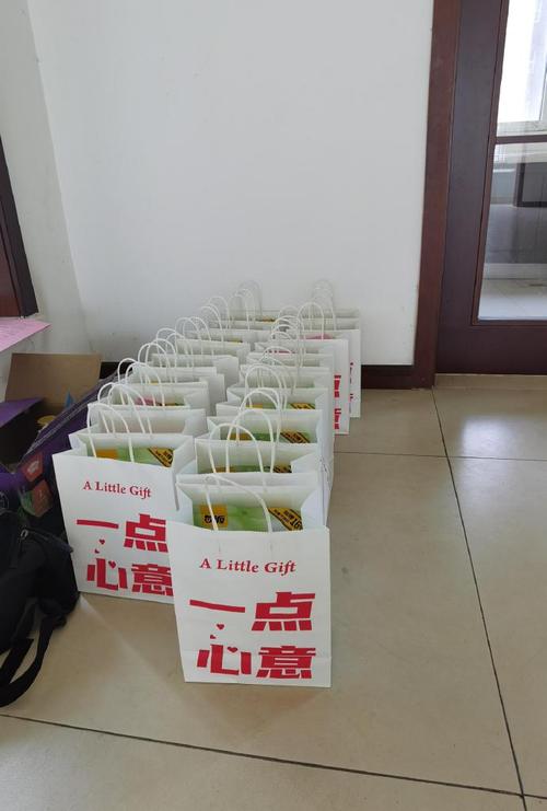 朋友家里刚装修完,送他什么礼物实用呢,公司装修后的准备什么东西好。 二手房 朋友家里刚装修完,送他什么礼物实用呢,公司装修后的准备什么东西好。 朋友家里刚装修完,送他什么礼物实用呢,公司装修后的准备什么东西好。 二手房