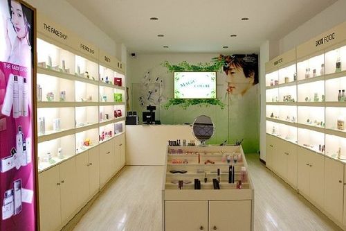 我想开美容店,不知道怎么装修,有谁给我建议建议,美容店装修前准备什么东西。 二手房 我想开美容店,不知道怎么装修,有谁给我建议建议,美容店装修前准备什么东西。 我想开美容店,不知道怎么装修,有谁给我建议建议,美容店装修前准备什么东西。 二手房