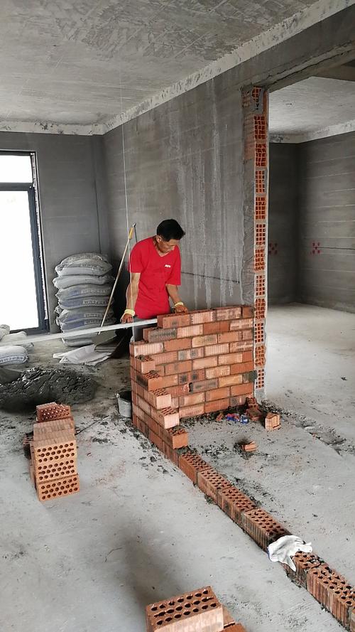 福州内墙砌砖正确做法,福州装修工人准备什么物品。 家居设计 福州内墙砌砖正确做法,福州装修工人准备什么物品。 福州内墙砌砖正确做法,福州装修工人准备什么物品。 家居设计