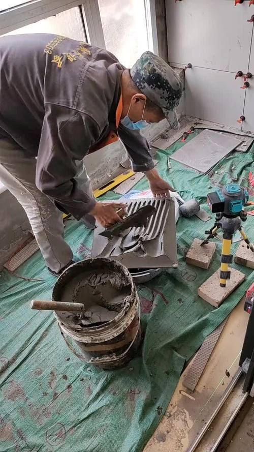 墙面贴瓷砖之前瓦工应做什么准备,装修找瓦工需要准备什么东西。 家居设计 墙面贴瓷砖之前瓦工应做什么准备,装修找瓦工需要准备什么东西。 墙面贴瓷砖之前瓦工应做什么准备,装修找瓦工需要准备什么东西。 家居设计