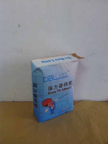 贴壁纸的时候用什么胶比较好,装修准备什么袋子最好看图片。 二手房 贴壁纸的时候用什么胶比较好,装修准备什么袋子最好看图片。 贴壁纸的时候用什么胶比较好,装修准备什么袋子最好看图片。 二手房