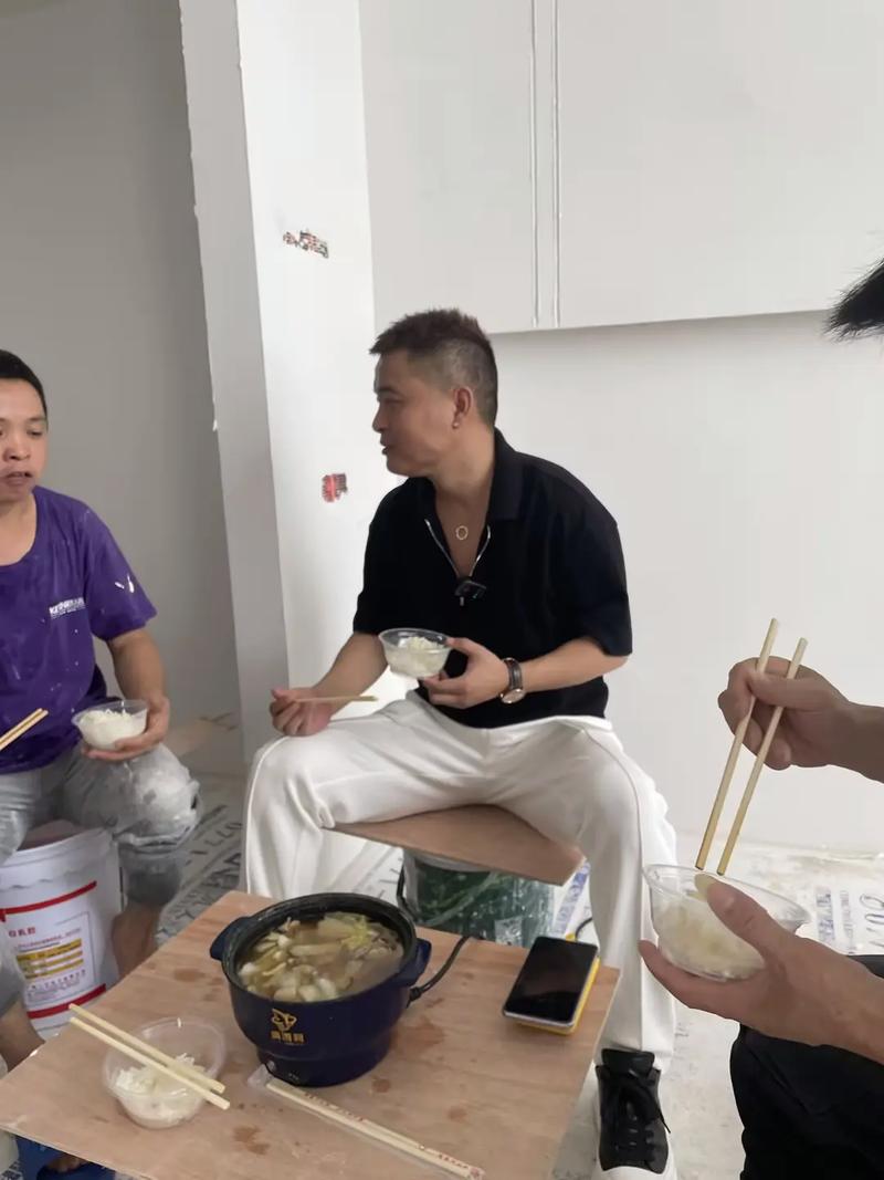 装修前家电需要买哪些,装修工人准备什么午饭好。 装修知识 装修前家电需要买哪些,装修工人准备什么午饭好。 装修前家电需要买哪些,装修工人准备什么午饭好。 装修知识