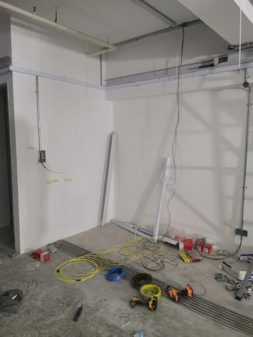 厂房装修电线预走地下需要注意哪些,厂房装修准备些什么东西。 装修知识 厂房装修电线预走地下需要注意哪些,厂房装修准备些什么东西。 厂房装修电线预走地下需要注意哪些,厂房装修准备些什么东西。 装修知识