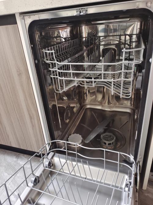 海尔洗碗机安装需要哪些配件,洗碗机装修准备什么工具好。 家居设计 海尔洗碗机安装需要哪些配件,洗碗机装修准备什么工具好。 海尔洗碗机安装需要哪些配件,洗碗机装修准备什么工具好。 家居设计