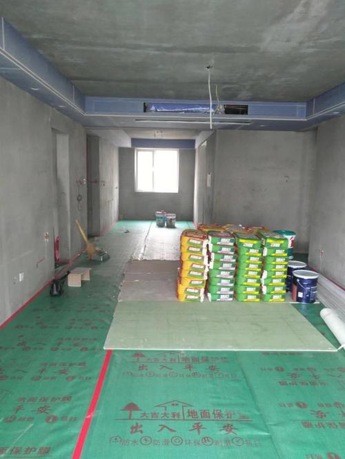 全屋定制在油漆哪一步进场,装修师傅入场前准备什么东西。 二手房 全屋定制在油漆哪一步进场,装修师傅入场前准备什么东西。 全屋定制在油漆哪一步进场,装修师傅入场前准备什么东西。 二手房