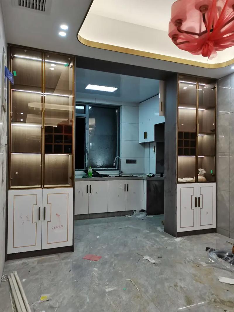 中式装修柜门颜色搭配的艺术与智慧 买房须知 中式装修柜门颜色搭配的艺术与智慧 中式装修柜门颜色搭配的艺术与智慧 买房须知