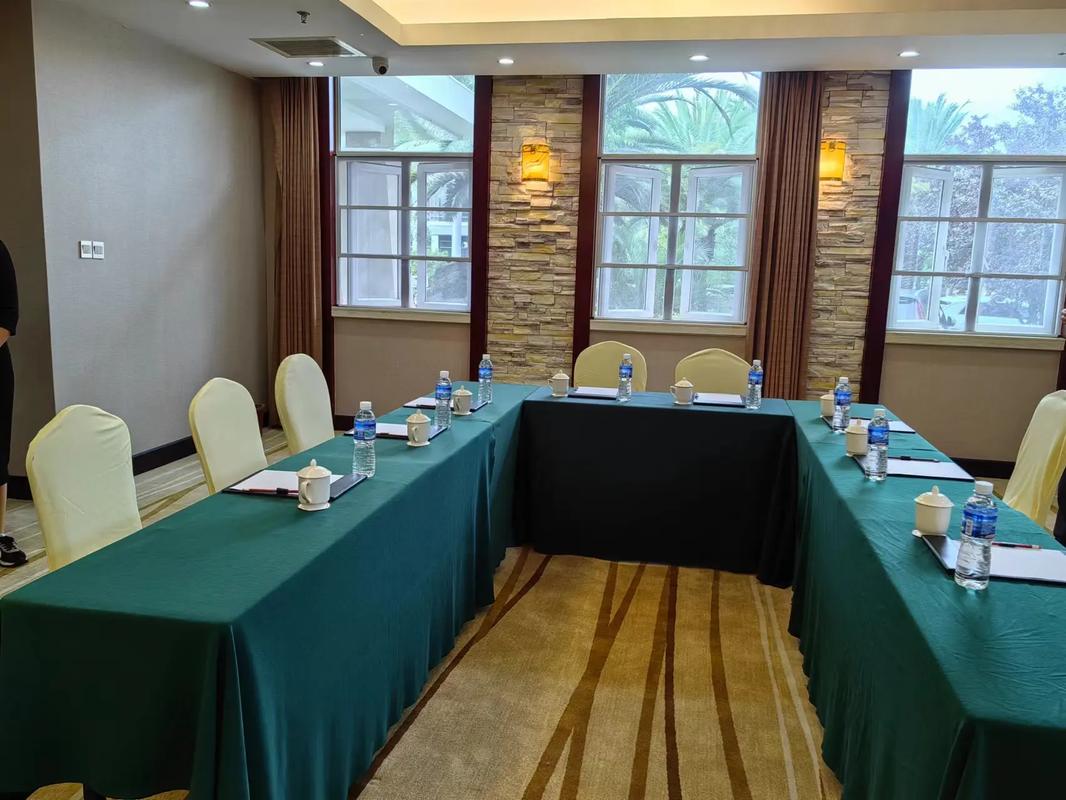 会议摆台装饰的艺术与科学,塑造专业形象,提升会议效果_会议摆台装饰 买房须知 会议摆台装饰的艺术与科学,塑造专业形象,提升会议效果_会议摆台装饰 会议摆台装饰的艺术与科学,塑造专业形象,提升会议效果_会议摆台装饰 买房须知