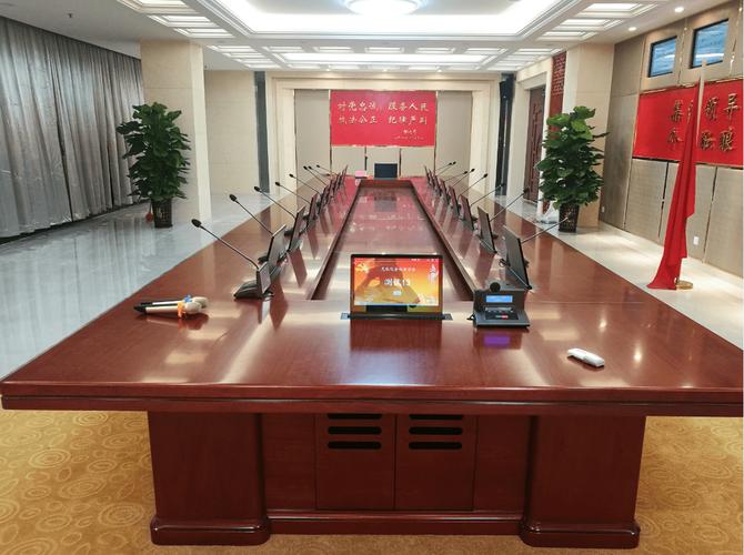 会议长桌装饰的艺术与科学_打造高端会议氛围的关键要素_会议长桌装饰 买房须知 会议长桌装饰的艺术与科学_打造高端会议氛围的关键要素_会议长桌装饰 会议长桌装饰的艺术与科学_打造高端会议氛围的关键要素_会议长桌装饰 买房须知