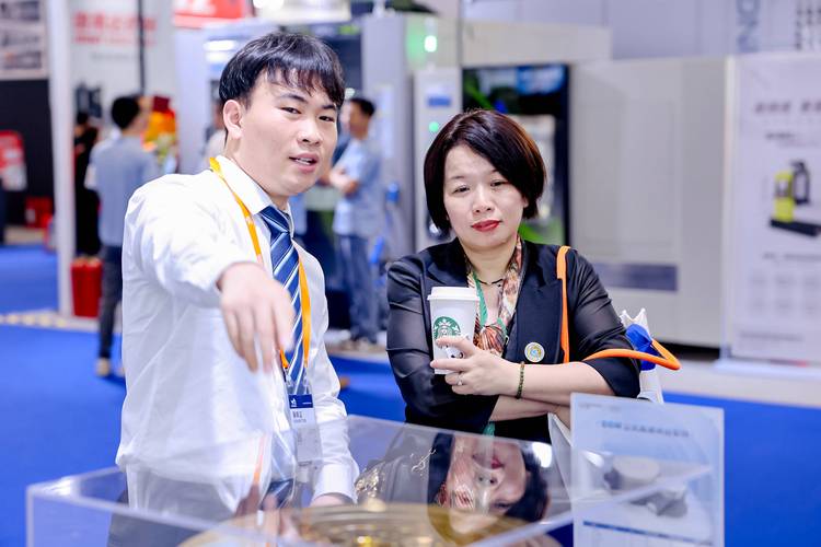 伟益装饰宝,创新家居装饰新潮流,引领行业迈向智能化_伟益装饰宝 买房须知 伟益装饰宝,创新家居装饰新潮流,引领行业迈向智能化_伟益装饰宝 伟益装饰宝,创新家居装饰新潮流,引领行业迈向智能化_伟益装饰宝 买房须知