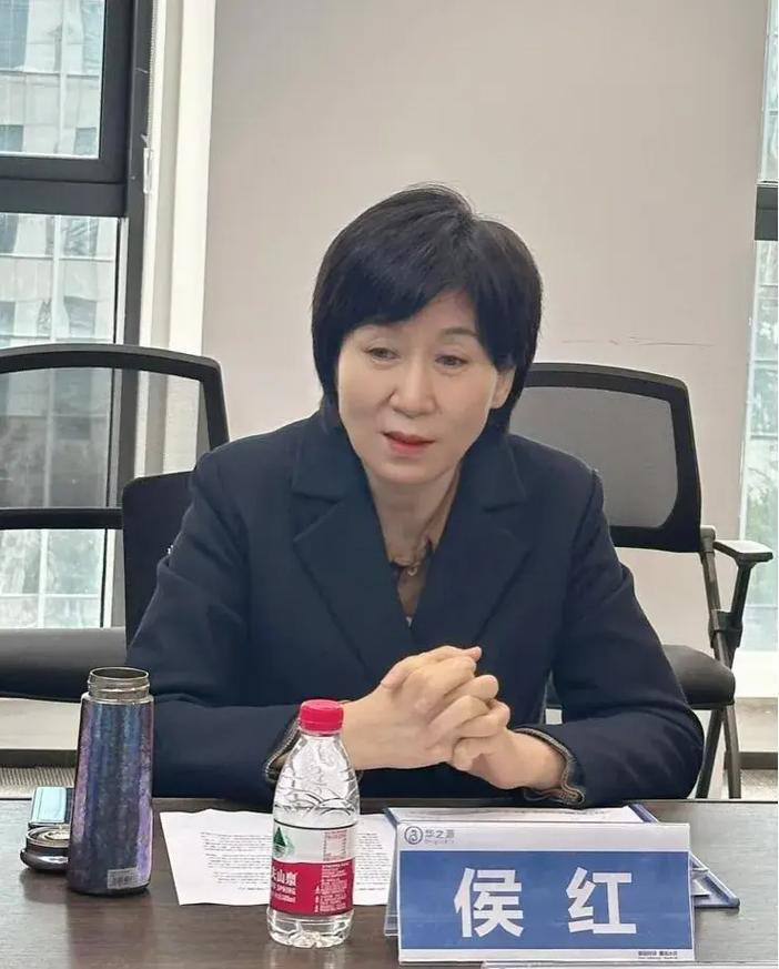 侯红先装饰,诠释现代家居美学,引领装饰行业新风尚_侯红先装饰 家居设计 侯红先装饰,诠释现代家居美学,引领装饰行业新风尚_侯红先装饰 侯红先装饰,诠释现代家居美学,引领装饰行业新风尚_侯红先装饰 家居设计