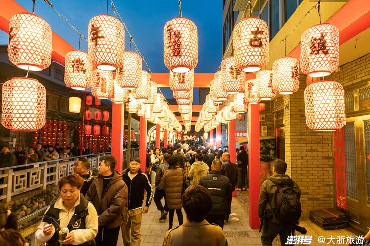 元宵灯会,流光溢彩的摊位装饰艺术之旅_元宵摊位装饰 家居设计 元宵灯会,流光溢彩的摊位装饰艺术之旅_元宵摊位装饰 元宵灯会,流光溢彩的摊位装饰艺术之旅_元宵摊位装饰 家居设计